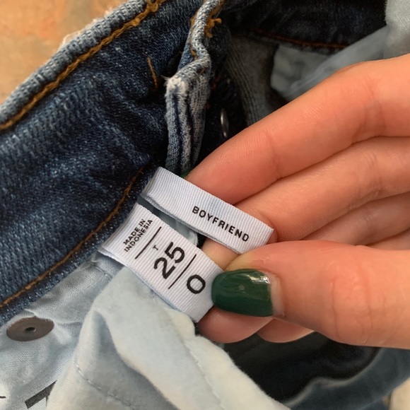 LOFT Boyfriend Jeans - Picture 4 of 4